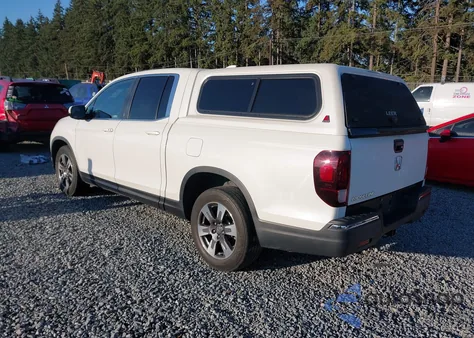 2019 Honda Ridgeline Rtl z USA, uszkodzony, nr VIN 5FPYK2F53KB004437